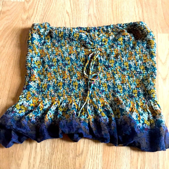 Free People Tops - Free People Floral Peplum Tube Top